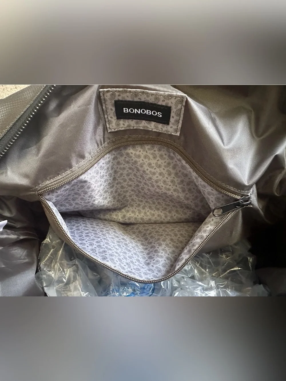Bonobos Ballistic Nylon Duffle Bag in Olive•Leather Accents•Adjustable Strap•NWT